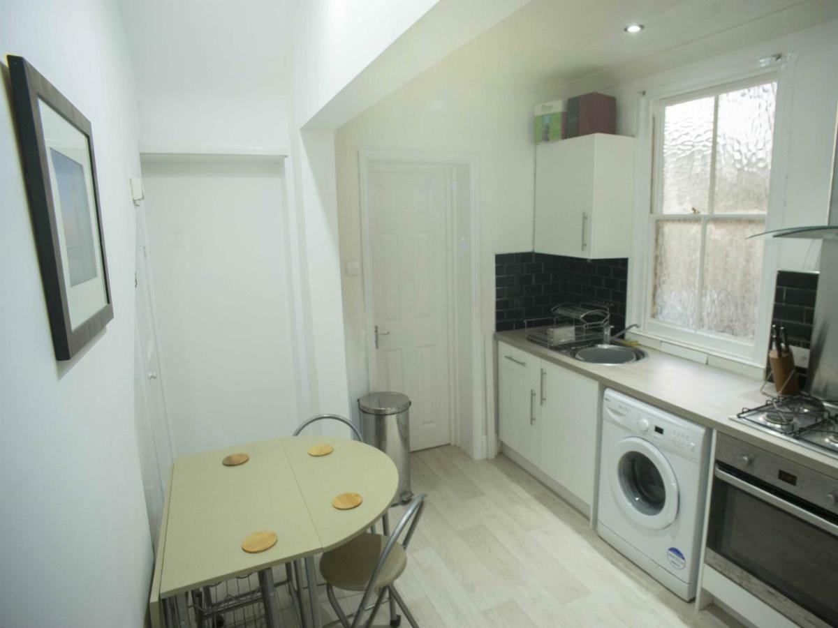 Appartement The Ploughman'S Rest à Hove Extérieur photo